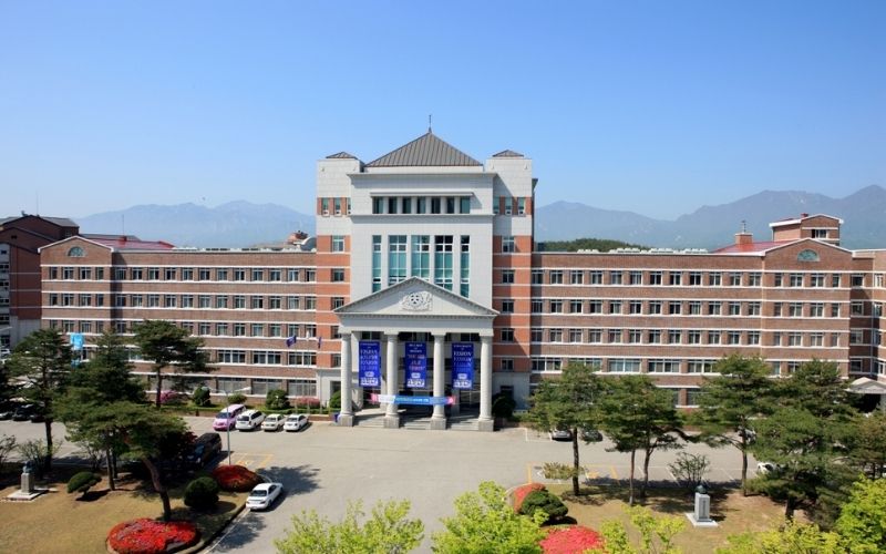 Trung tâm có liên kết với các trường đại học Hàn Quốc