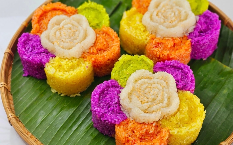 Xôi ngũ sắc