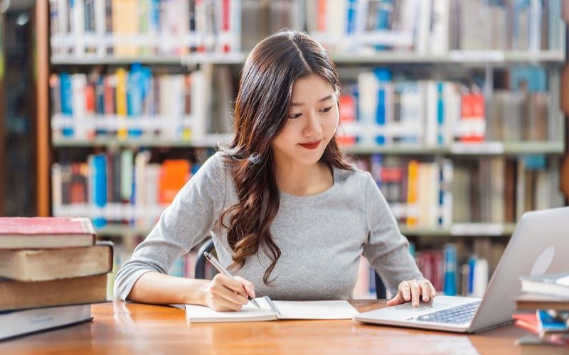 Học cách phát âm cơ bản